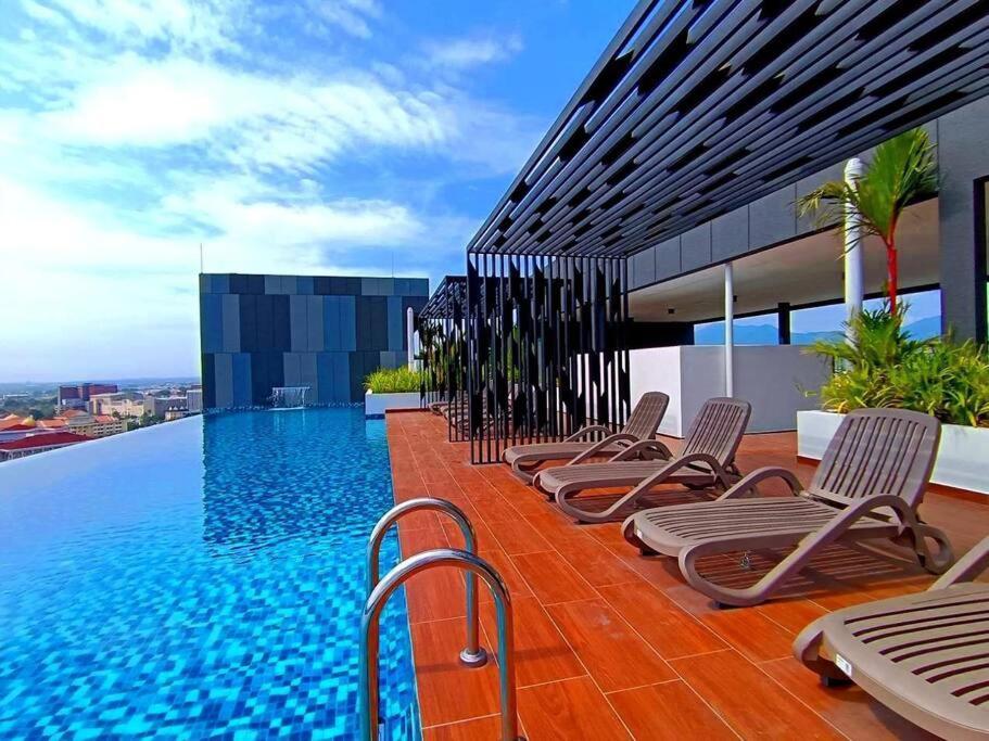 The Horizon Ipoh Dual L13A By Grab A Stay Bagian luar foto