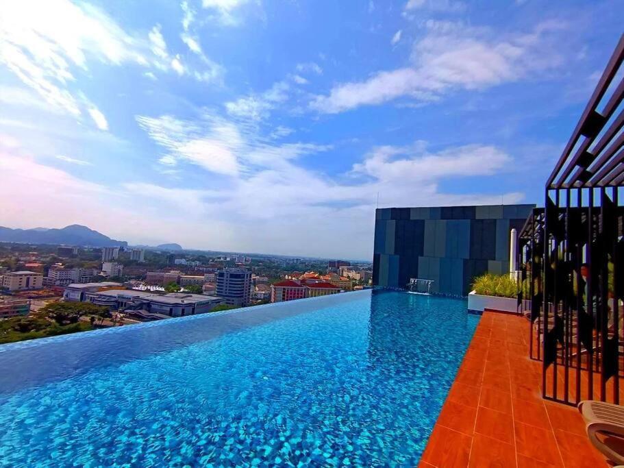 The Horizon Ipoh Dual L13A By Grab A Stay Bagian luar foto